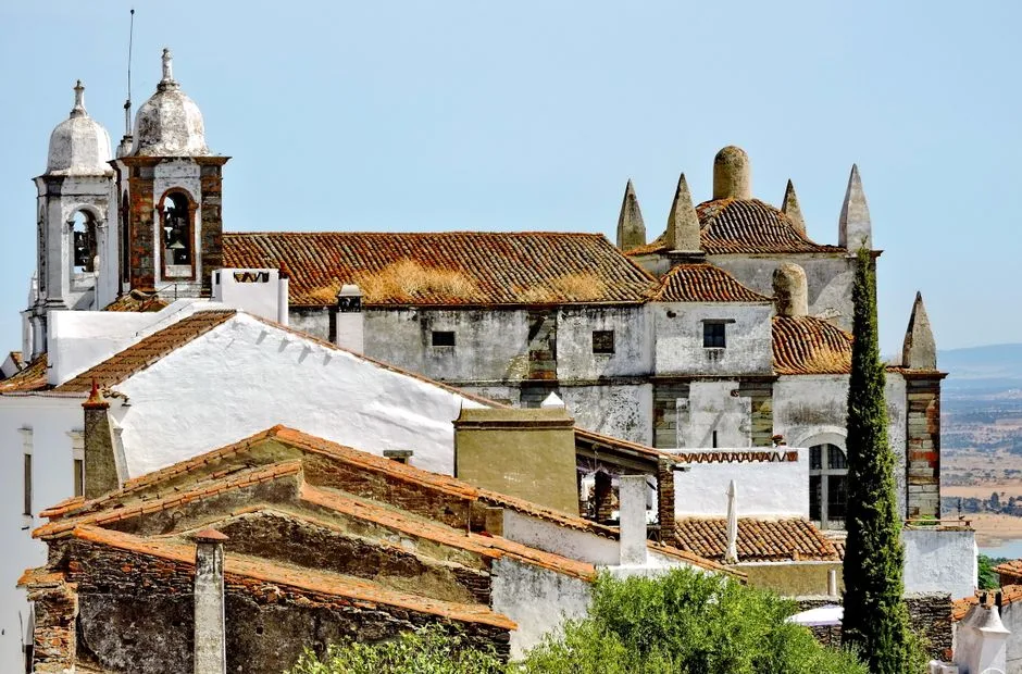 Castelo de Monsaraz, paisagem típica do Alentejo, região de Évora